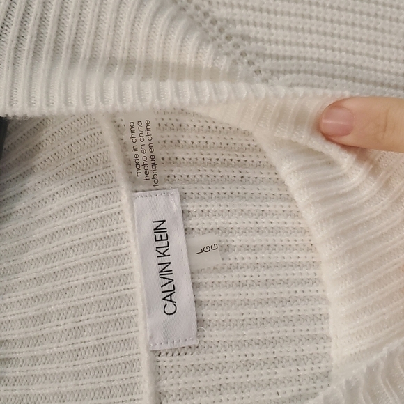 NWT Calvin Klein striped sweater - Picture 4 of 8